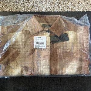 Cuts Clothing Columbia Shirt Jacket (XS/S) - BRAND NEW, NEVER OPENED